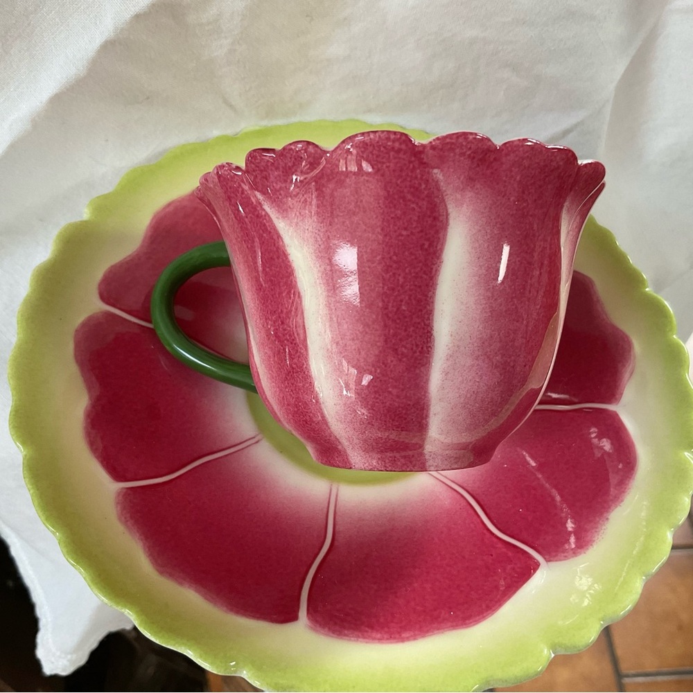 TWO’S COMPANY FLOWER CUP AND SAUCER Vintage ENGLISH DESIGN